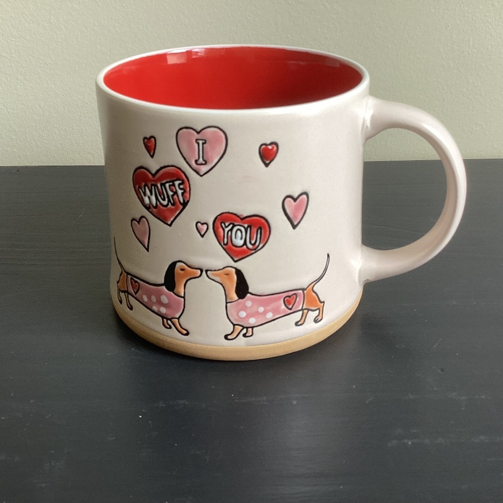 NWT Spectrum Designz Kissing Dachshunds “ I wuff you” 17oz Valentines Mug